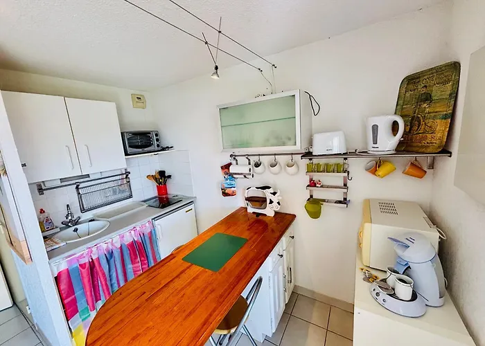 Διαμέρισμα Bord De Mer, Parking Prive Gratuit,pour 2 Ou 4pers *